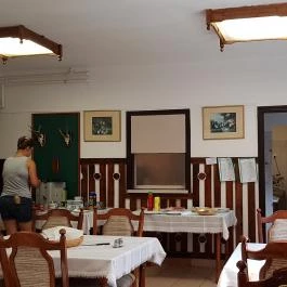 Bucka Szálló, Bugac - Vendéglátás