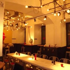 Burger & Love, Budapest - Belső