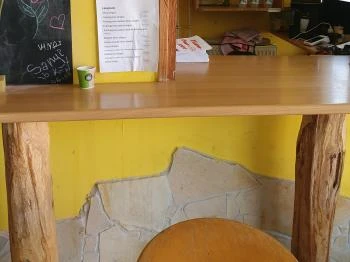 Buszmegálló büfé Derecske