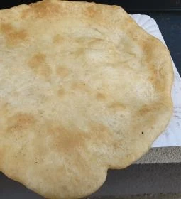 Buszmegálló büfé