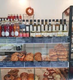 Búzakovász Pékség - Mogyoródi út