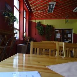 C-1 Gyorsétterem, Cegléd - Belső