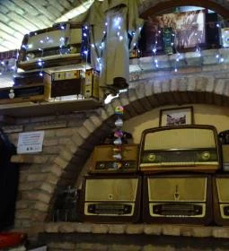 Mr&Mrs Columbo Söröző Étterem