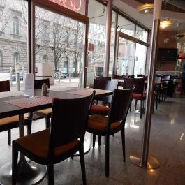 Café Dumas Étterem & Kávézó, Budapest - Belső