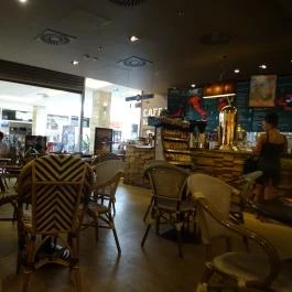 Cafe Frei - Arena Mall, Budapest - Belső