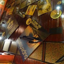 Lánchíd Söröző, Budapest - Belső