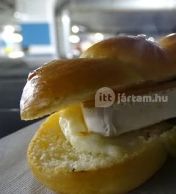 Cafe Mistral - Rózsakert Bevásárlóközpont