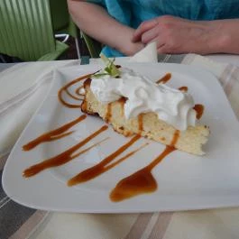 Café Ponyvaregény - Kopaszi Gát Budapest - Étel/ital