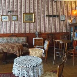 Café Zsivágó, Budapest - Egyéb