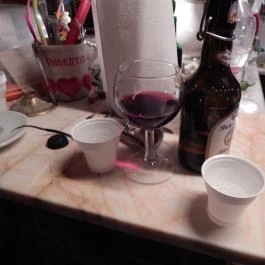 Calgary Antik Drinkbár Budapest - Étel/ital