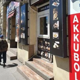 Camellia Resturant, Budapest - Egyéb