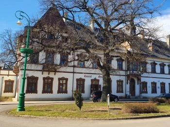 Centrál Étterem Mezőhegyes