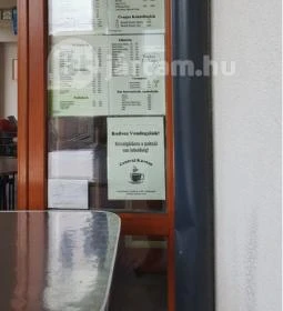 Centrál Kávézó