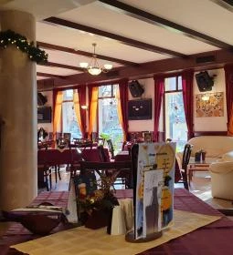 Chicago Étterem-Bowling Pub-Biliárd Szalon