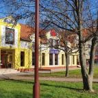 Chicago Étterem-Bowling Pub-Biliárd Szalon Szentes - Külső kép