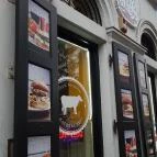 Chili's Burger Budapest - Külső kép