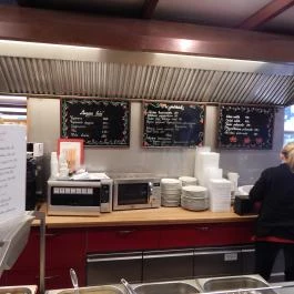 Cibere Étkezde & Erdélyi Finomságok Boltja, Budapest - Belső