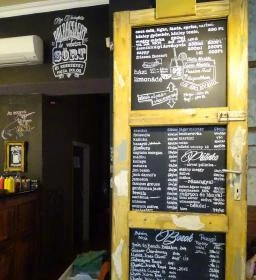 Cirmi Kézműves Gasztrokocsma