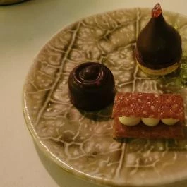 Clarisse, Tura - Egyéb