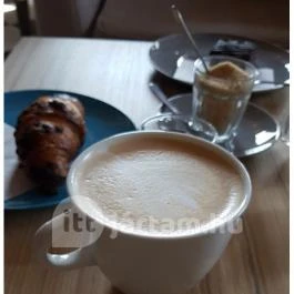 Coffee Eliot Aszód - Étel/ital