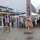 Coffee & Go Burger + Bar Vác - Külső kép