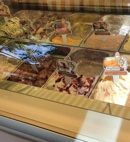 Cool Tour Terasse Fagyizó, Pizzéria, Street Food Étterem