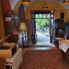 Cooltour Café Pécs, Pécs - Belső