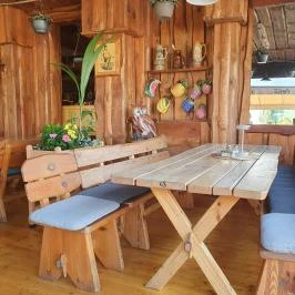 Csehó Pub Étterem Balatonlelle - Belső