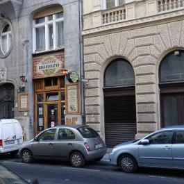 Csengődi Borozó, Budapest - Külső kép