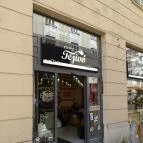 Cserpes Tejivó - Corvin köz Budapest - Külső kép