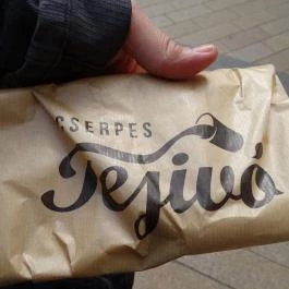 Cserpes Tejivó - Corvin köz Budapest - Egyéb