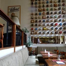 Csészényi Kávézó & Pörkölő, Budapest - Belső