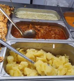 Csibe falatozó - Nagytétényi