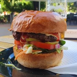 Tiltott Csíki Söröző, Szeged - Étel/ital