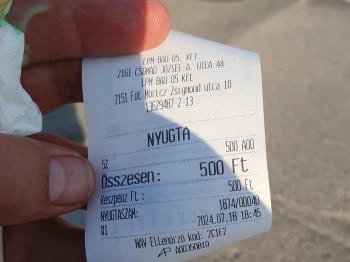 Csíkos Fagyizó Fót