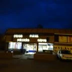 Csillag Pékség, Kávézó & Pizzéria Vecsés - Külső kép