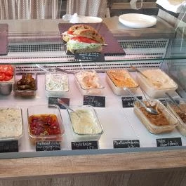 Csillaghegyi Megálló, Budapest - Étel/ital