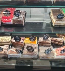 Csoki Praliné Cukrászda