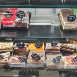 Csoki Praliné Cukrászda Tököl - Egyéb