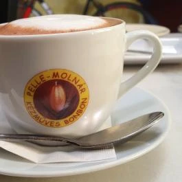 A Csokizó Tata - Egyéb