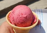 Csokoládé és Vanília Fagylaltozó Taksony Csokoládé és Vanília Fagylaltozó Taksony