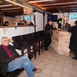 Csupor Pub, Budapest - Belső