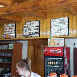 Csuta Cukrászda, Csákvár - Belső