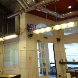 Cupákos, Budapest - Belső