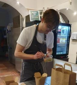 Cvekedli Tésztabár