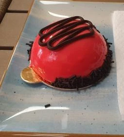 D and D kezműves cukrászda