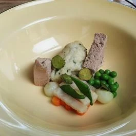 Dabas Deli Bistro, Dabas - Egyéb