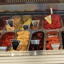 Damniczki Cukrászda és Cukrászműhely Székesfehérvár - Étel/ital