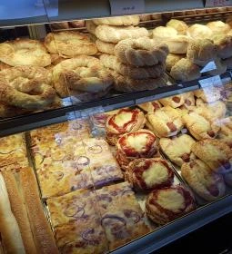 Dardi Pékség - József Attila utca