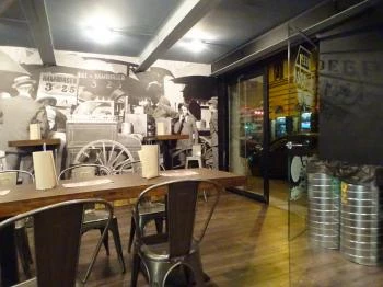 Deep Burger - Akácfa utca Budapest